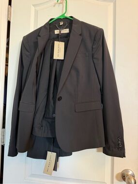 Burberry Women’s Black Blazer (size 12) and Pants (size 10)